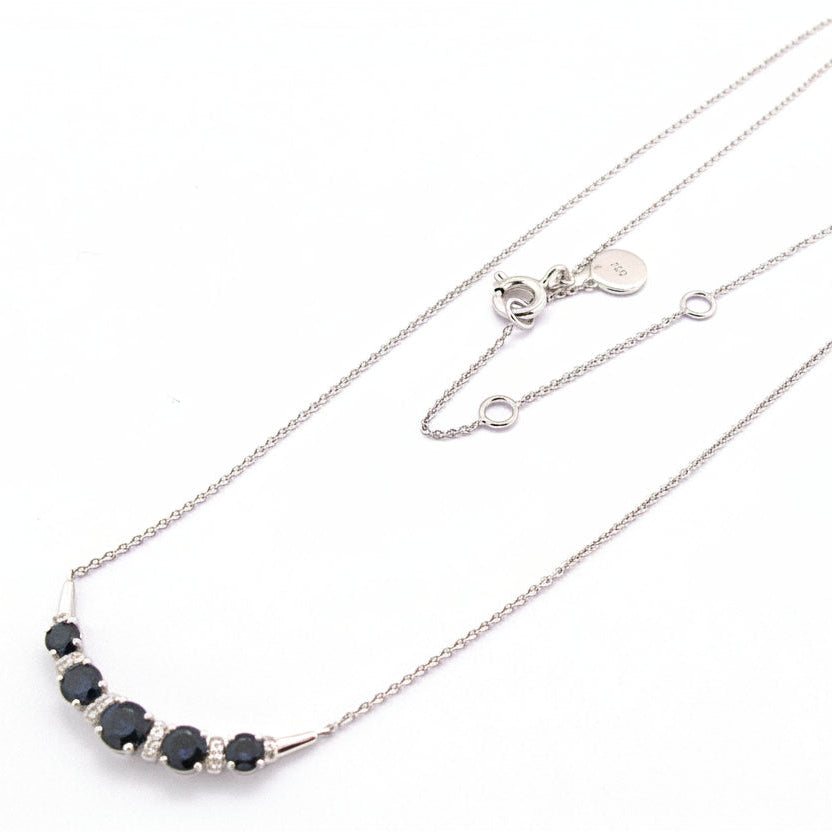 18ct White Gold Australian Sapphire Diamond Necklace