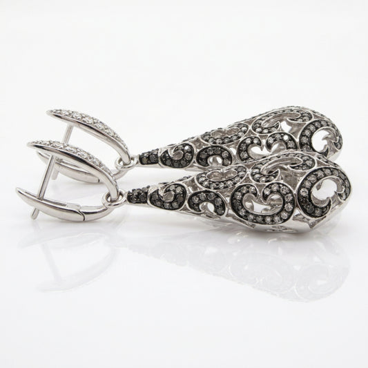 18ct White Gold Filigree Diamond Teardrop Earrings