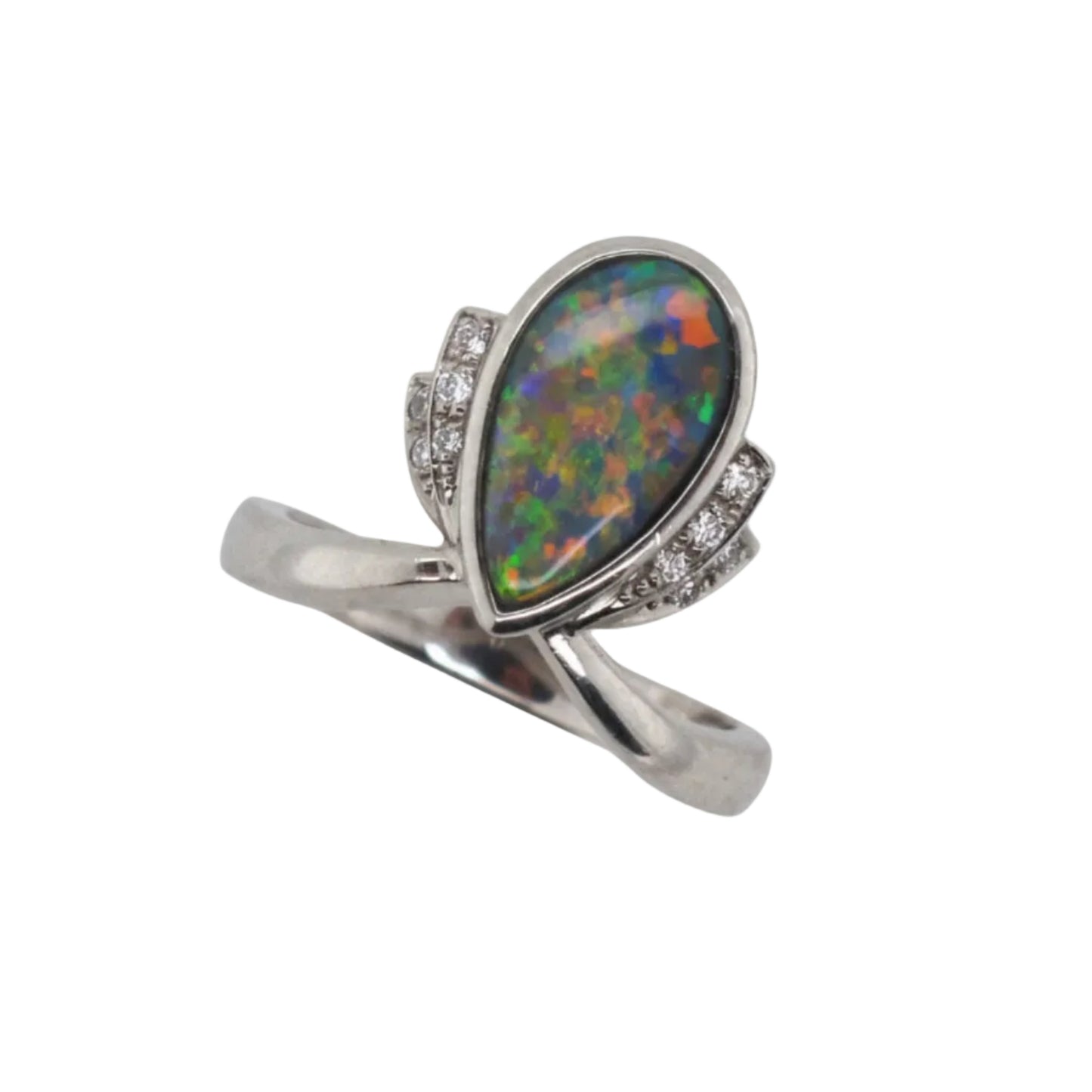 18ct White Gold Opal & Diamond Ring
