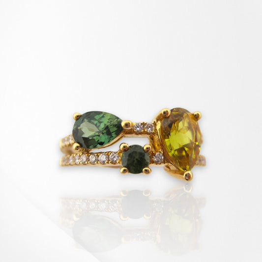 Brilliant Cut Multi-colour Australian Sapphire Split Ring