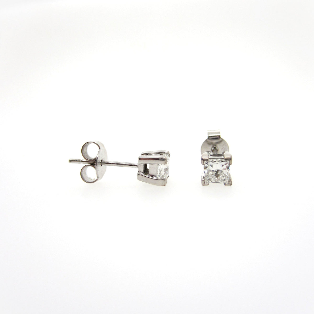 18ct White Gold Princess Cut Lab Grown Diamond Studs