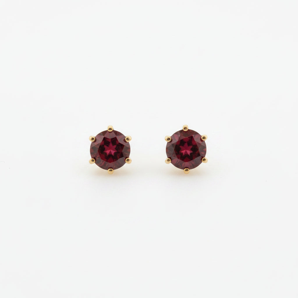 9ct Yellow Gold Round Garnet Stud Earrings