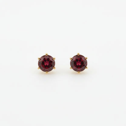 9ct Yellow Gold Round Garnet Stud Earrings