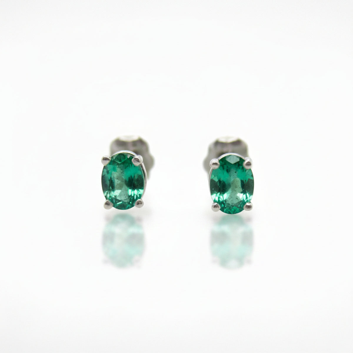 14ct White Gold Oval Emerald Studs