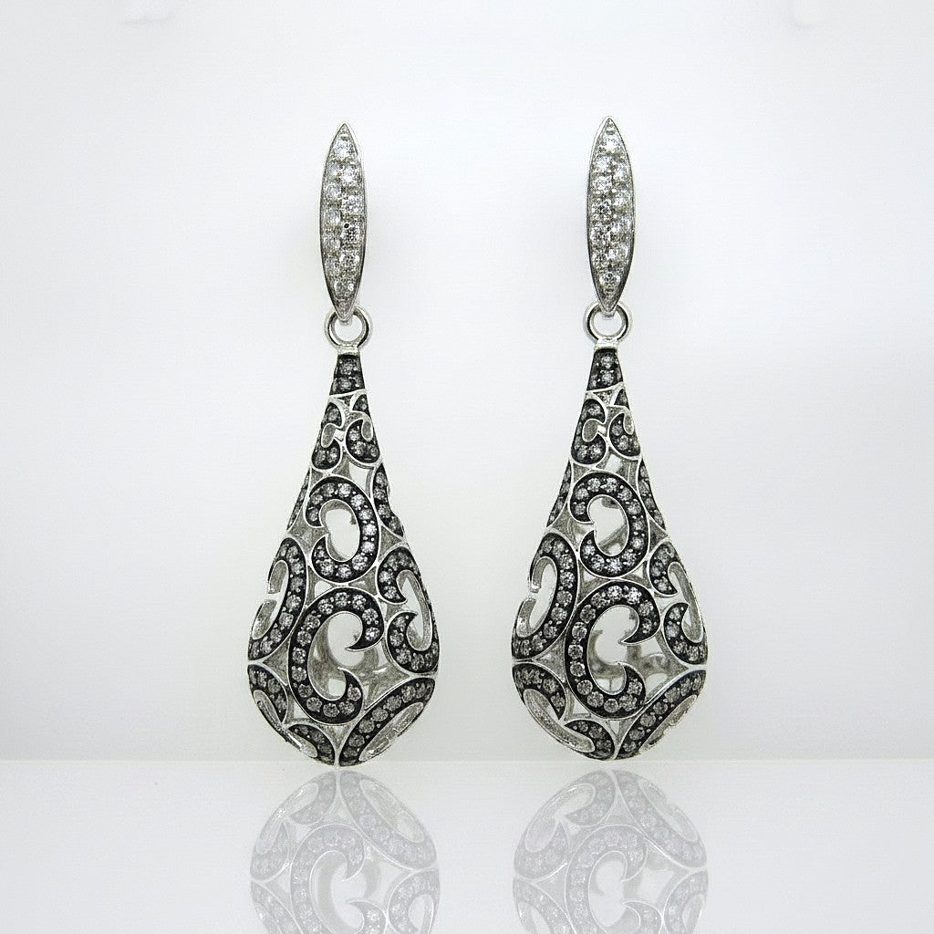 18ct White Gold Filigree Diamond Teardrop Earrings
