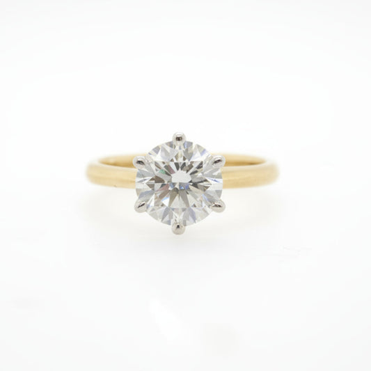 Round Brilliant Cut Lab Grown Diamond Ring