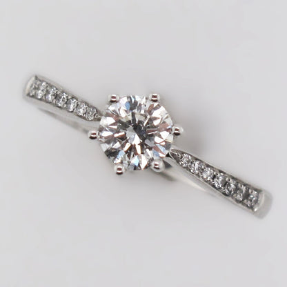 Handmade Round Brilliant Cut Diamond Ring