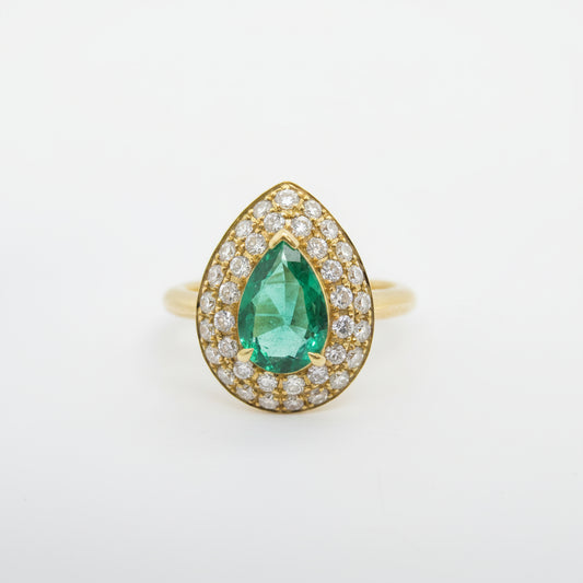 18ct Yellow Gold Pear Shape Emerald & Diamond Ring